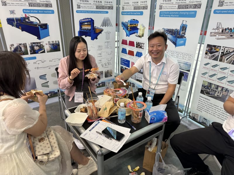 冷彎設(shè)備引全球關(guān)注,接受央視采訪談中國制造出海,中拓徐總帶隊(duì)亮相第 138 屆廣交會(huì)! 冷彎設(shè)備引全球關(guān)注,接受央視采訪談中國制造出海,中拓徐總帶隊(duì)亮相第 138 屆廣交會(huì)!